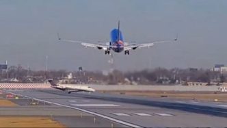 doua-avioane,-aproape-de-ciocnire-in-chicago.-ce-s-a-intamplat