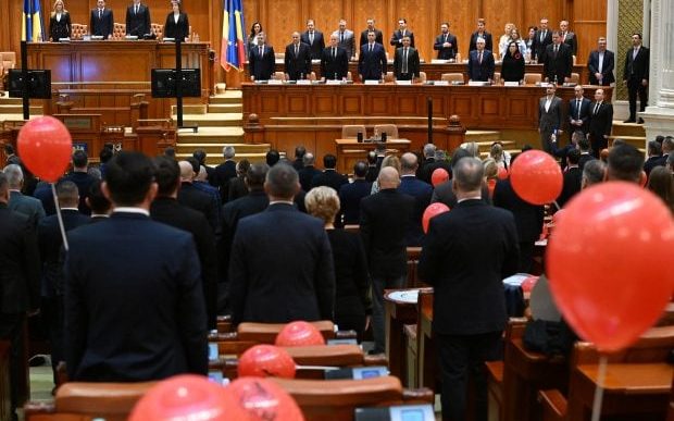 ce-nu-s-a-vazut-la-tv-la-dezbaterea-motiunii-de-cenzura