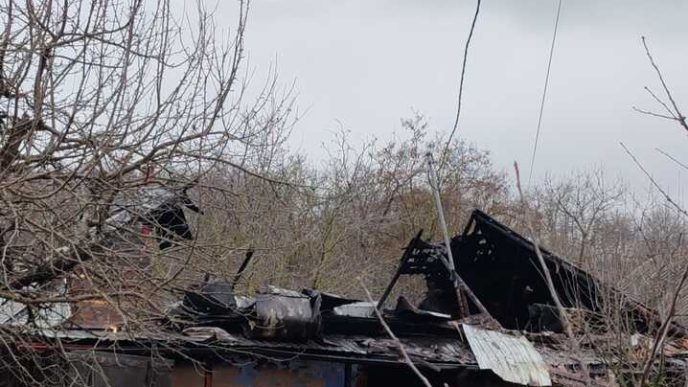 incendiu-devastator:-o-femeie-de-75-de-ani-gasita-carbonizata-in-locuinta-sa