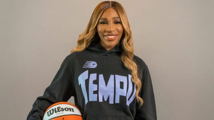 serena-williams-a-trecut-la-baschet!-a-dat-lovitura-cu-un-club-din-wnba