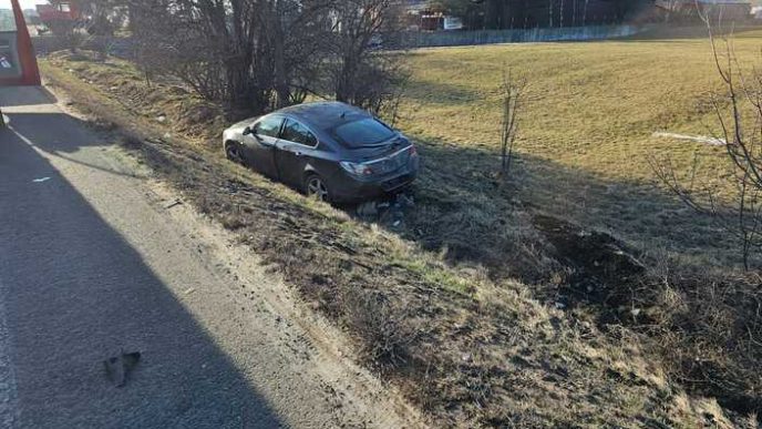 accident-in-care-au-fost-implicate-o-autoutilitara-si-un-autoturism-in-aceasta-dimineata