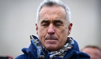 cum-ii-persifla-calin-georgescu-pe-trump-si-jd-vance-in-2004