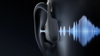 samsung-ar-putea-lansa-noi-casti-wireless-cu-tehnologie-de-conductie-osoasa