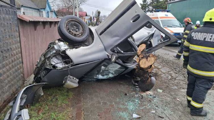 un-copil-si-2-adulti-au-fost-raniti-in-urma-unui-accident-produs-in-aceasta-dupa-amiaza