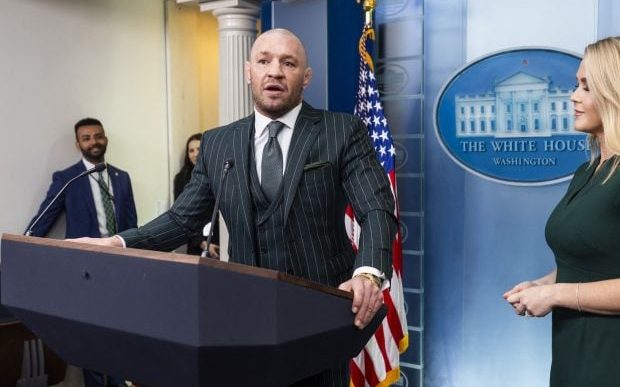 luptatorul-mma-conor-mcgregor,-la-casa-alba-pentru-a-l-intalni-pe-trump