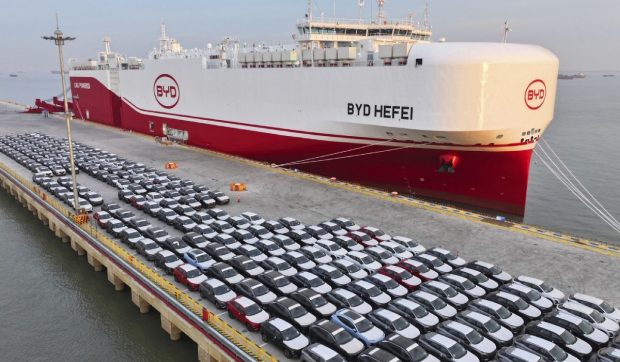 masinile-electrice-de-la-byd-pot-fi-incarcate-in-5-minute-cu-o-autonomie-de-470-de-kilometri