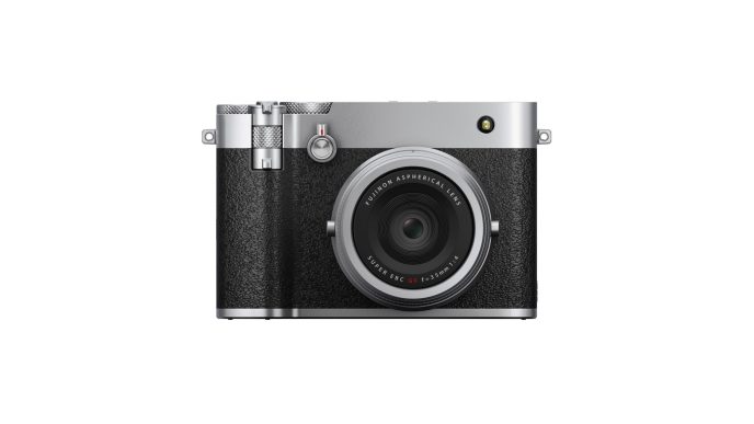 fujifilm-a-anuntat-fujifilm-gfx100rf,-o-camera-compacta-cu-un-senzor-de-102mp