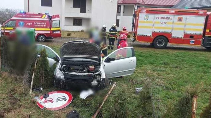 doua-femei-au-fost-ranite-in-urma-unui-accident-produs-in-aceasta-dupa-amiaza