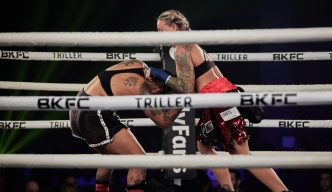 i-a-dat-o-palma-adversarei-sale,-iar-connor-mcgregor-s-a-bagat-imediat-intre-cele-doua