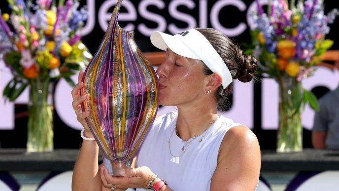 jessica-pegula,-campioana-de-la-charleston.-primul-trofeu-pe-zgura-si-urcare-in-clasamentul-wta