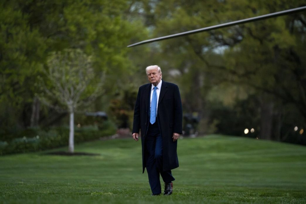 trump-indeamna-rezerva-federala-sa-reduca-dobanzile-/presedintele-sua-crede-ca-nu-exista-inflatie