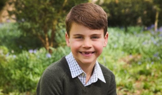 printul-louis-implineste-7-ani:-zambet-stirb-si-portret-de-ziua-lui,-in-padurile-din-norfolk