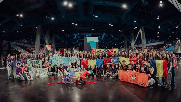 romania,-pe-podium-cu-doua-echipe-la-first-tech-challenge-2025