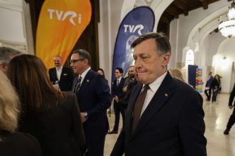 replica-lui-traian-basescu-pentru-crin-antonescu,-marioneta-varanului