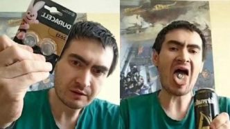 un-soldat-rus-a-inghitit-3-baterii-si-energizante-si-a-transmis-live-pe-internet