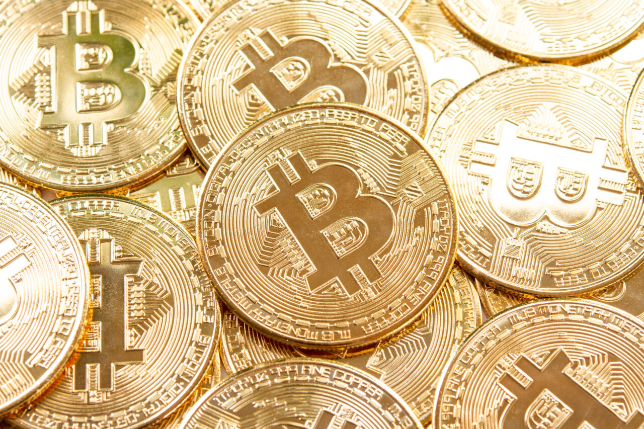 cat-costa-un-bitcoin-miercuri,-28-mai-2025.-usoara-tendinta-observata-pe-piata-criptomonedelor