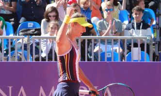 irina-begu,-in-optimi-la-roland-garros!-a-scapat-de-controversata-ostapenko-in-proba-de-dublu