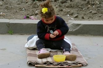 socant:-14-copii-exploatati-pentru-cersetorie-chiar-de-parinti