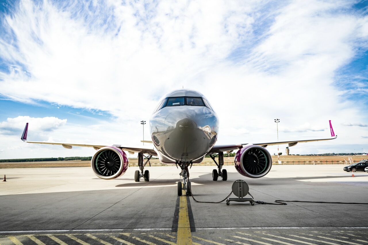 actiunile-wizz-air-s-au-prabusit-la-bursa.-profitul-este-in-scadere-cu-41,5%-fata-de-anul-precedent