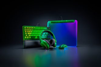 razer-lanseaza-colectia-phantom-design-translucid-si-rgb-next-level-pentru-gameri