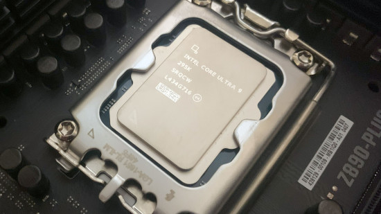 intel-va-lansa-un-procesor-pentru-desktop-cu-52-de-nuclee,-intentionat-pentru-gameri