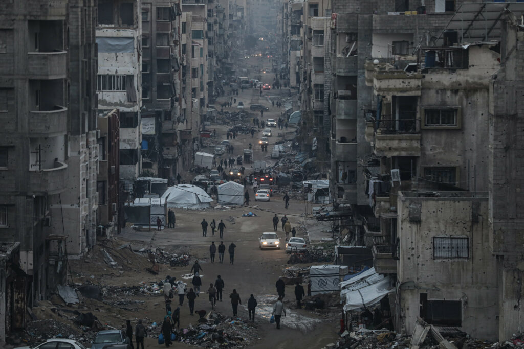 ong-urile-cer-desfiintarea-fundatiei-umanitare-gaza:-palestinienii-aleg-intre-foamete-si-gloante
