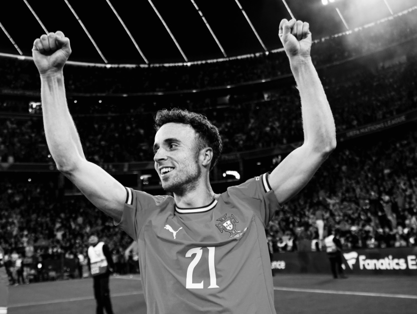 fotbalul-in-doliu.-„nu-are-sens”-a-transmis-cu-inima-franta-cristiano-ronaldo