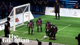 china-a-gazduit-primul-meci-de-fotbal-cu-roboti-complet-autonomi