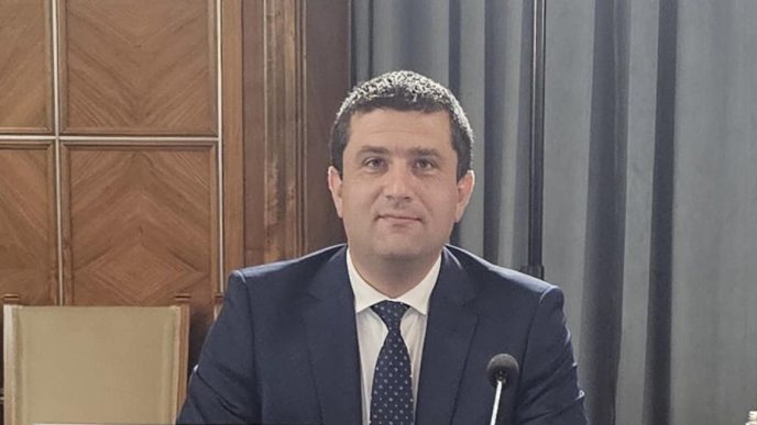 ministrul-economiei:-„trebuie-sa-adunam-35-de-miliarde-pana-la-finalul-acestui-an.-e-o-obligatie”