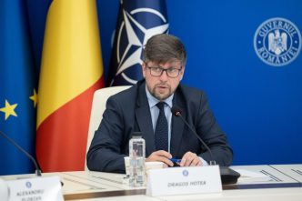 ilie-bolojan-va-fi-consiliat-in-domeniul-politicii-externe-de-dragos-hotea,-diplomat-de-cariera