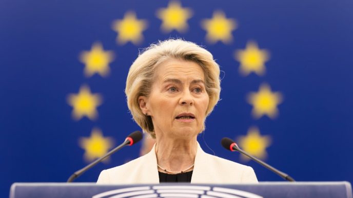 parlamentul-european-voteaza-joi-motiunea-de-cenzura-impotriva-ursulei-von-der-leyen