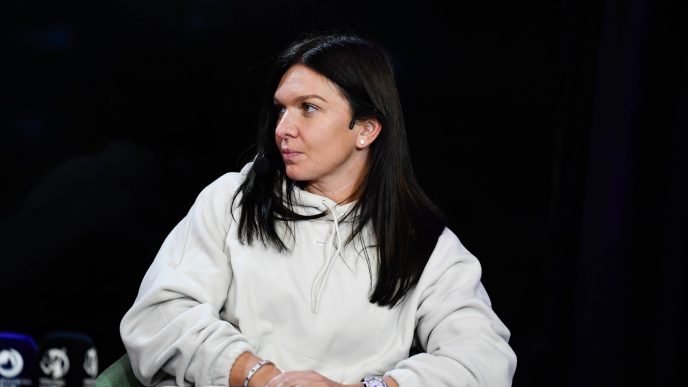 cu-cine-a-baut-simona-halep-un-cocktail-la-londra