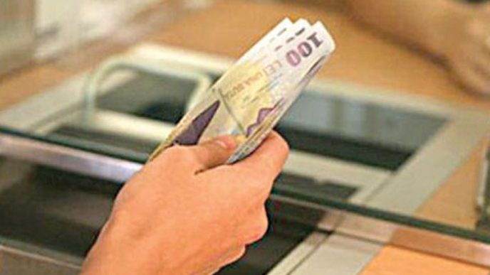 analisti-financiari:-impozitele-dublate-pe-cifra-de-afaceri-se-vor-regasi-in-dobanzile-clientilor