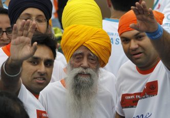 fauja-singh,-cel-mai-in-varsta-maratonist-din-lume,-a-murit-la-114-ani,-lovit-de-o-masina