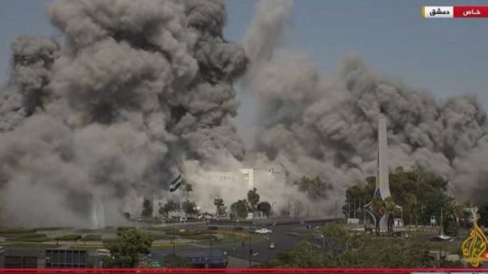 israelul-a-bomardat-siria.-cel-putin-13-persoane-au-fost-ranite