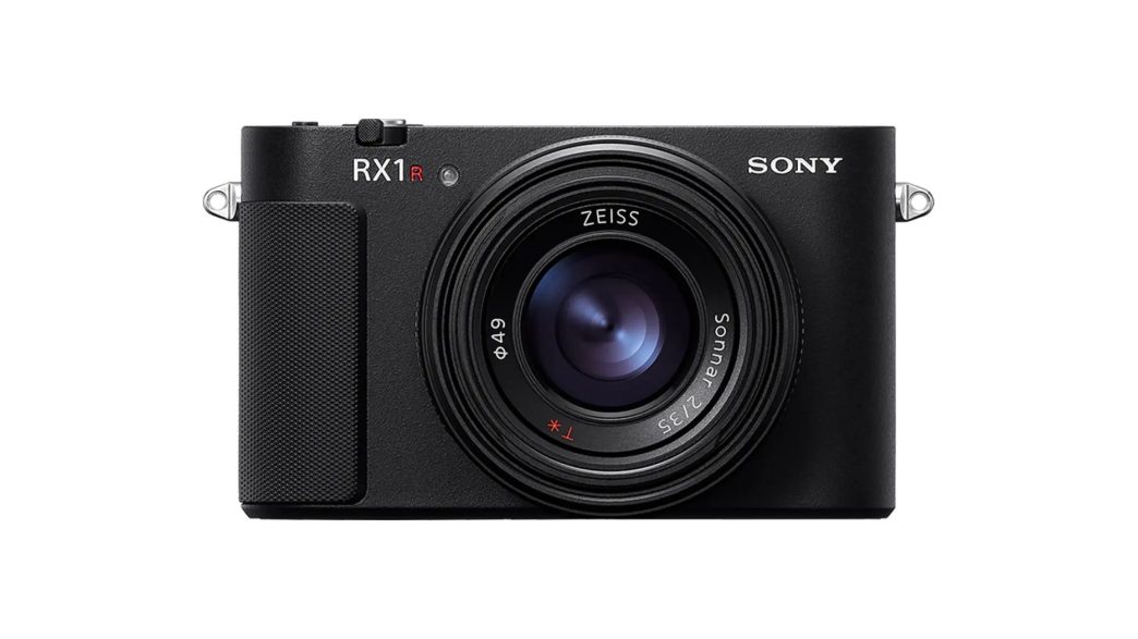 sony-lanseaza-camera-rx1r-iii-cu-senzor-full-frame-de-61-mp-si-autofocus-ai