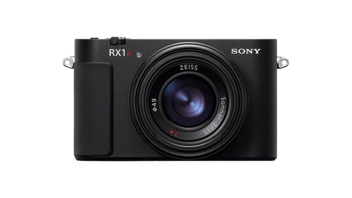 sony-lanseaza-camera-rx1r-iii-cu-senzor-full-frame-de-61-mp-si-autofocus-ai