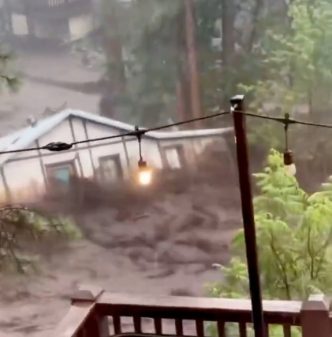 vremea-extrema-loveste-din-nou.-vado,-new-mexico,-afectat-grav-de-inundatii