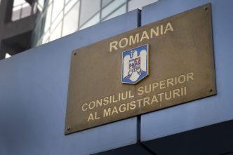 csm-acuza-guvernul-in-privinta-pensiilor-magistratilor:-un-atac-direct-la-independenta-justitiei