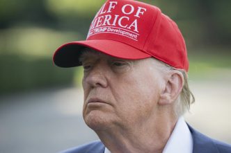 trump-o-demite-pe-sefa-agentiei-de-statistica-a-muncii-dupa-publicarea-unui-raport