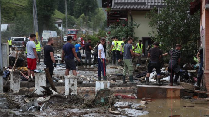 aur,-proiect-legislativ-care-vine-in-sprijinul-gospodariilor-afectate-de-inundatiile-din-brosteni