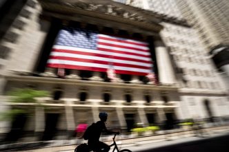 bursele-asiatice-in-urcare-dupa-ce-wall-street-a-scazut-din-cauza-temerilor-economice