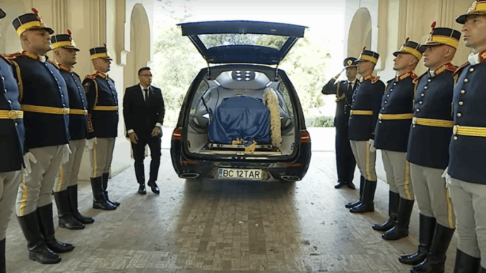 ion-iliescu-paraseste-pentru-ultima-data-palatul-cotroceni