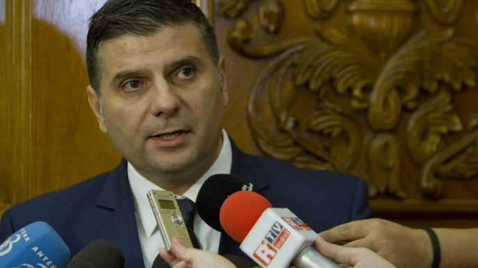 proiectul-pensiilor-private-schimba-regulile-de-retragere:-doar-25%-deodata,-restul-in-transe