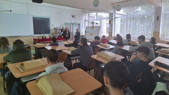au-fost-aprobate-grupurile-de-lucru-pentru-elaborarea-noilor-porgrame-de-studiu-la-liceu