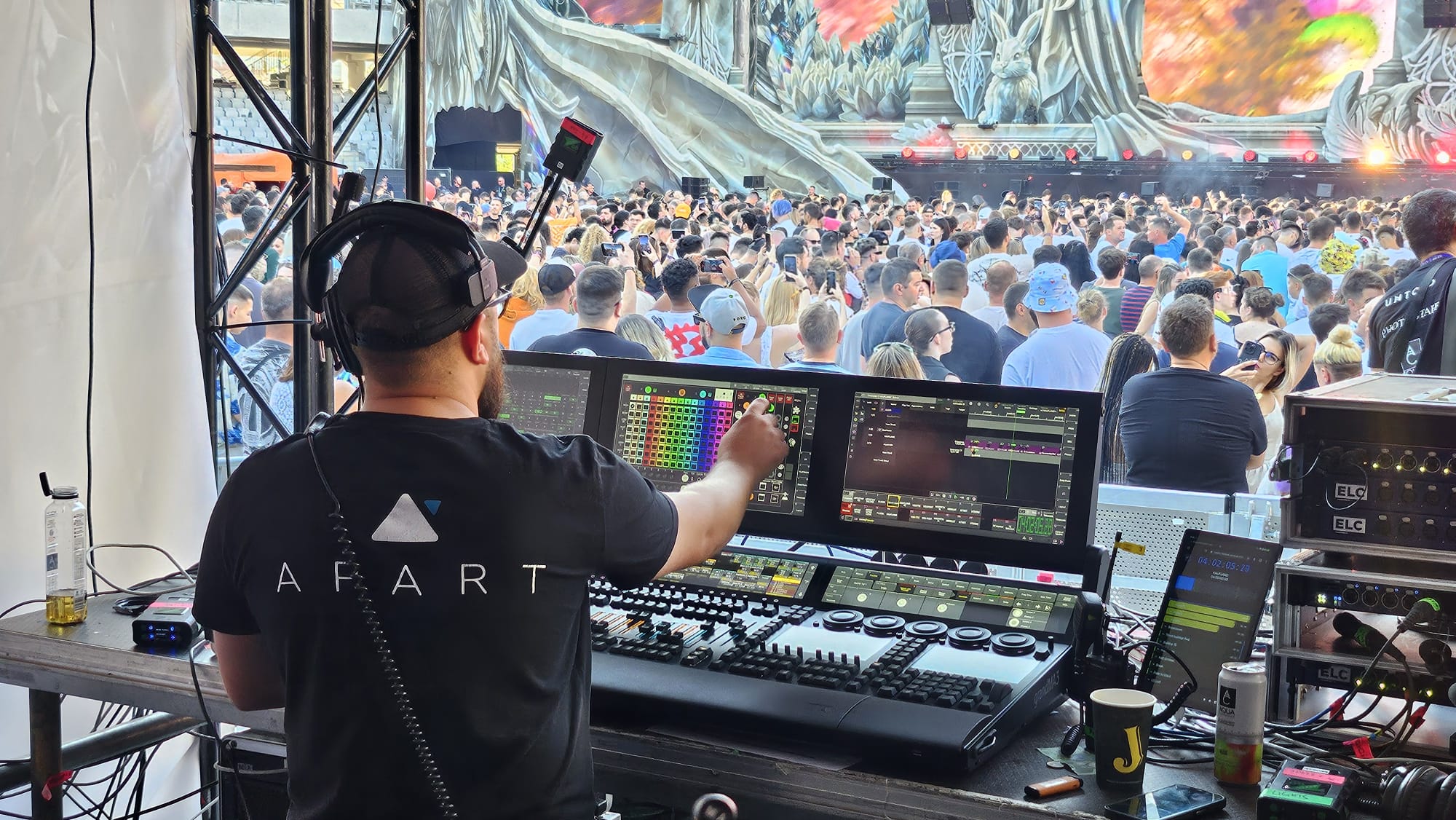 apart-productions-si-studiobox-aduc-la-viata-spectacolul-de-la-untold