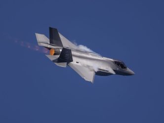 europa-cere-lui-trump-sa-trimita-avioane-de-lupta-in-romania-pentru-sprijinul-ucrainei