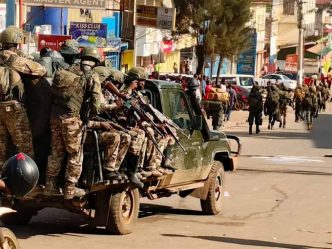 hrw:-rebeli-m23-au-ucis-cel-putin-140-de-civili-in-estul-rd-congo,-in-pofida-procesului-de-pace