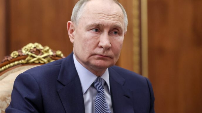 surse:-cerinta-lui-putin-catre-ucraina:-renuntati-la-donbas,-fara-nato-si-fara-trupe-occidentale