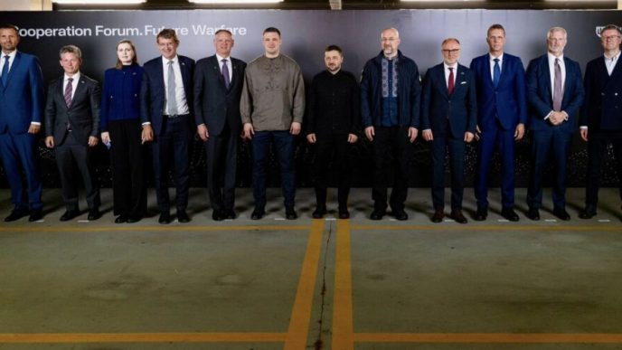 ionut-mosteanu,-prezent-la-un-forum-la-kiev-alaturi-de-zelenski-si-ministri-din-tari-nato